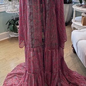 Elegant Pink Paisley Women's Kimono